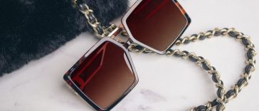 7 Bold Accessories That Make Any Look Pop