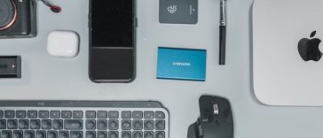 5 Must-Have Multi-Tool Benefits: Flashlight & Charger Combo